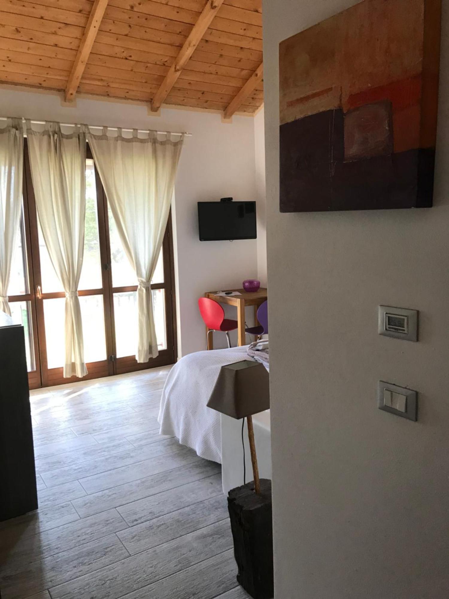 B&B Rooms 蒙卡沃 外观 照片